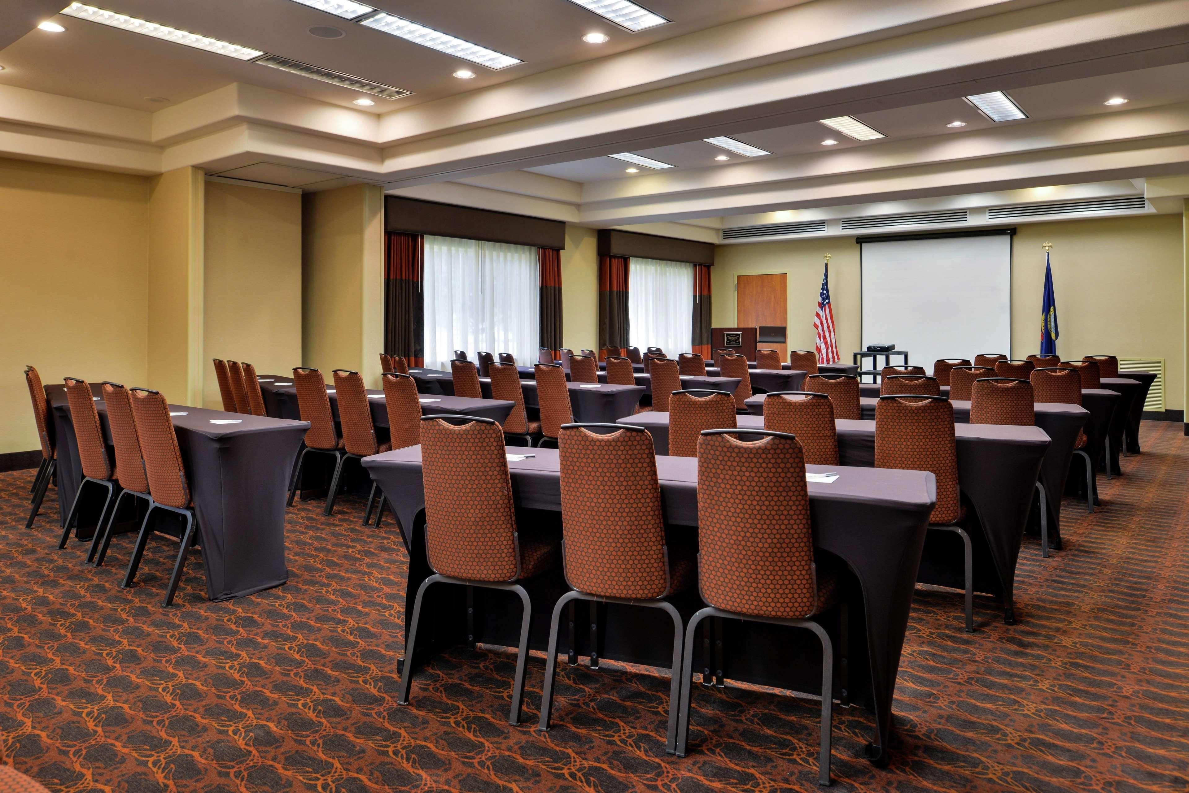 Hampton Inn Idaho Falls / Airport Esterno foto