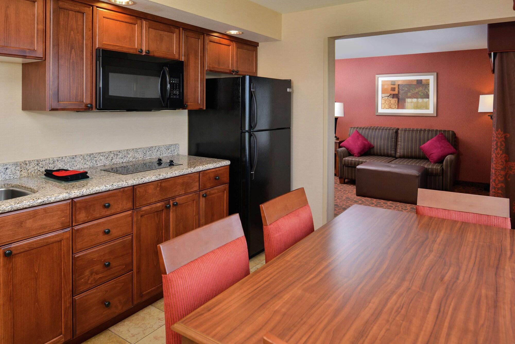 Hampton Inn Idaho Falls / Airport Esterno foto